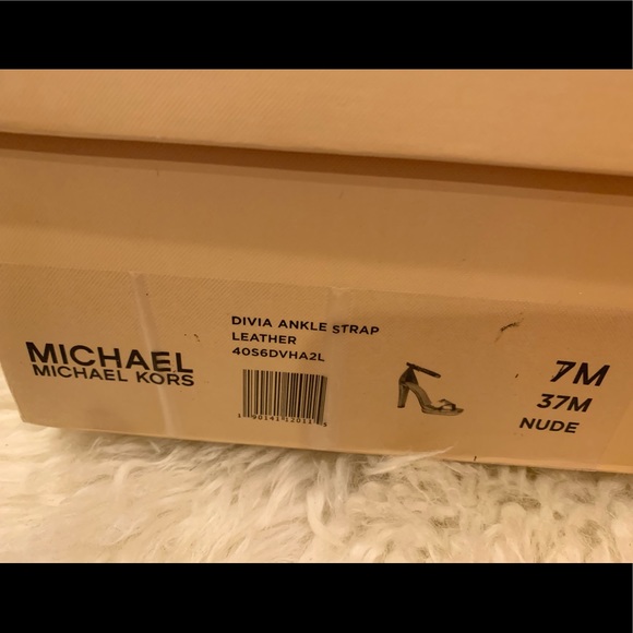 Michael by Michael Kors "Divia" Heels w/Box Size 7 - Picture 3 of 8